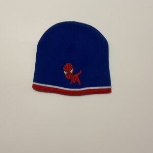 Cute boys beanie.